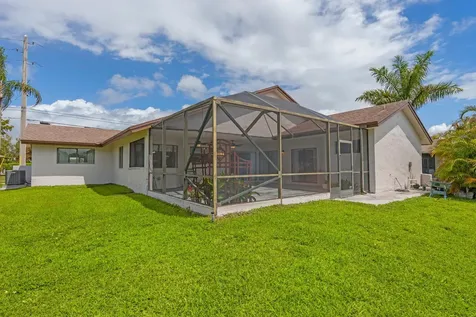 10218 NW 71st Place Tamarac FL 33321