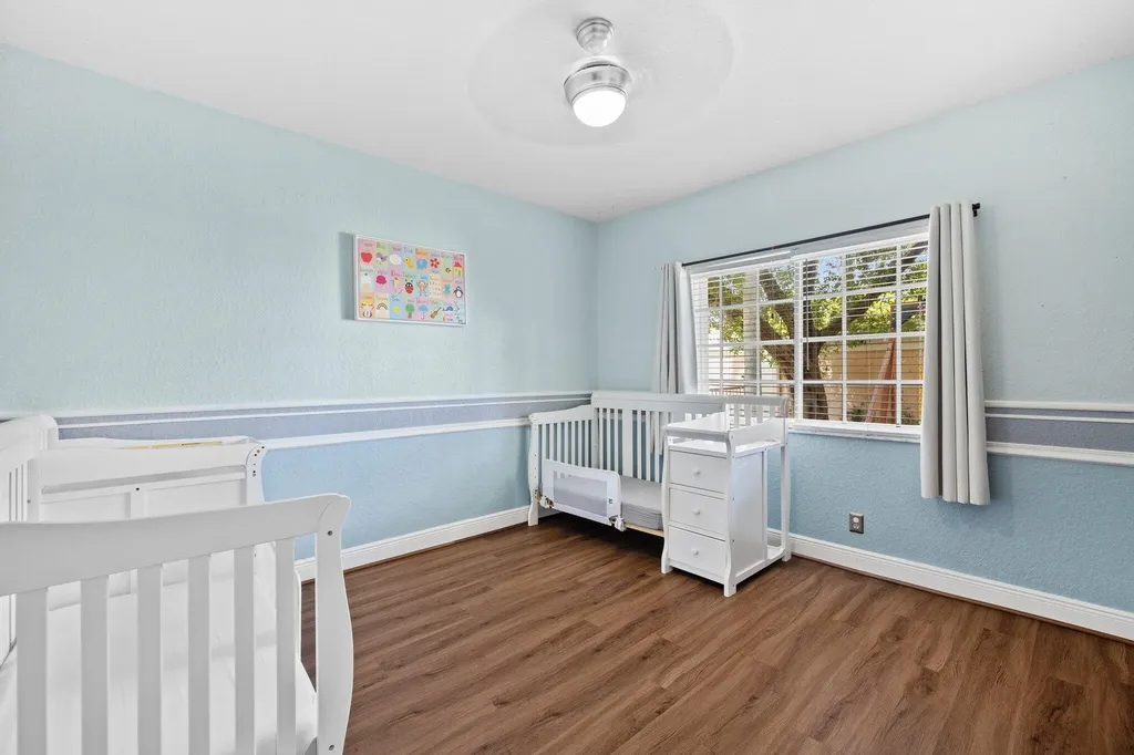 648 NW 127th Avenue Coral Springs FL 33071