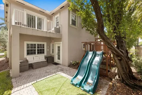 648 NW 127th Avenue Coral Springs FL 33071