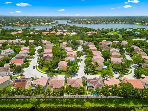 648 NW 127th Avenue Coral Springs FL 33071