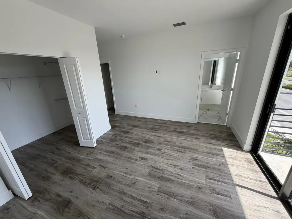 1548 NW 1st Avenue Pompano Beach FL 33060