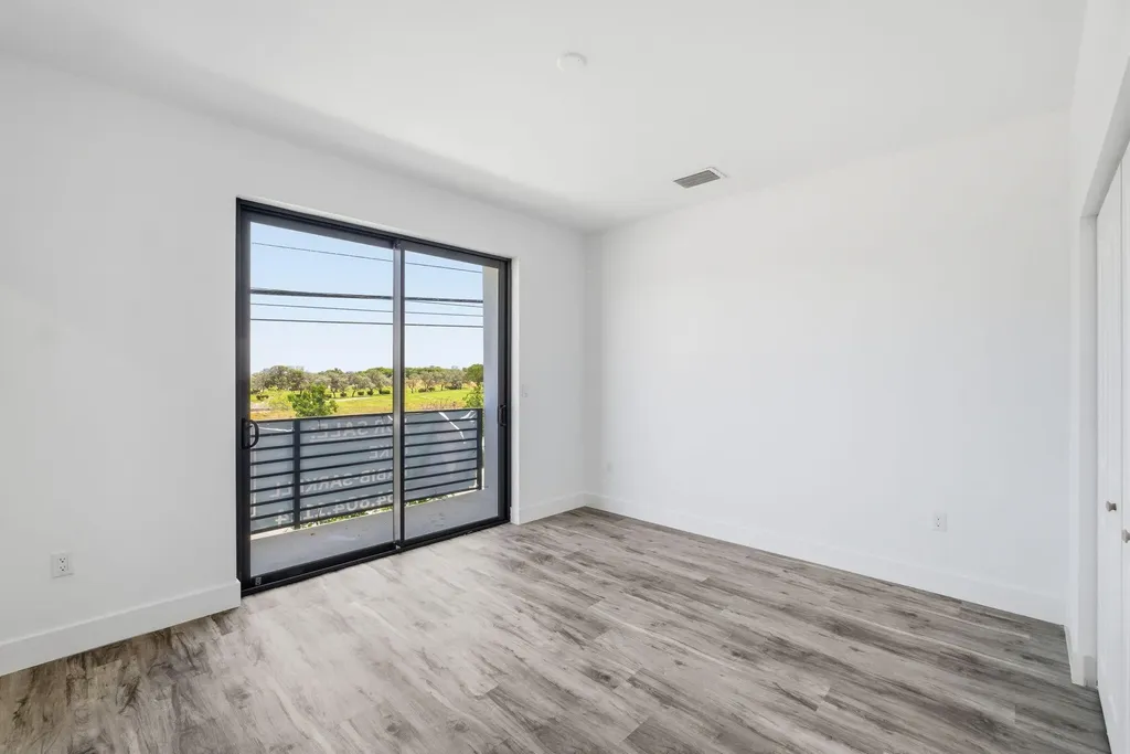 120 NW 15th Place Pompano Beach FL 33060