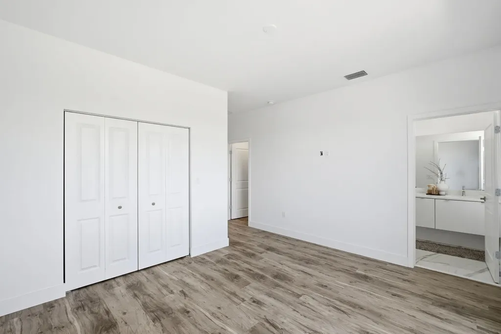 1548 NW 1st Avenue Pompano Beach FL 33060