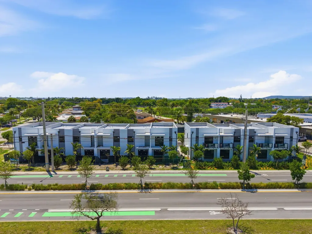 1548 NW 1st Avenue Pompano Beach FL 33060