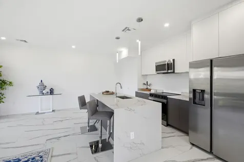 1548 NW 1st Avenue Pompano Beach FL 33060
