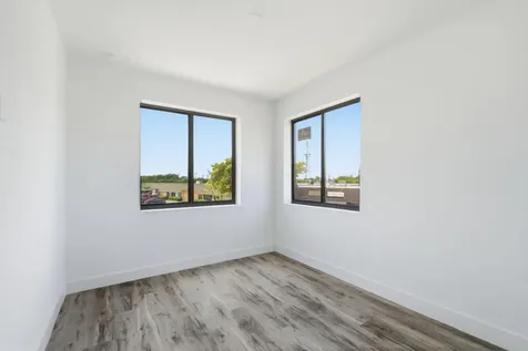 1548 NW 1st Avenue Pompano Beach FL 33060