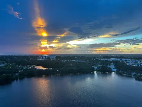 2641 N Flamingo Road Plantation FL 33323