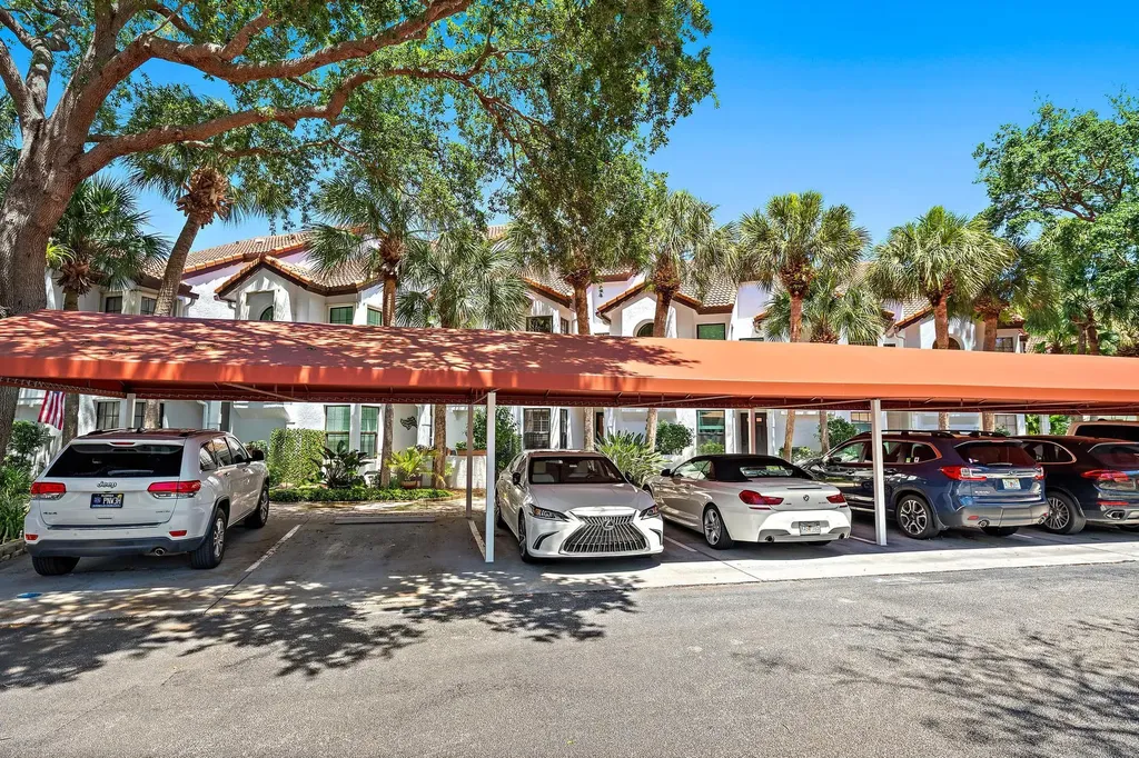 2339 Treasure Isle Drive Palm Beach Gardens FL 33410