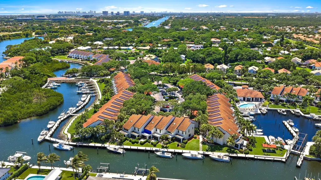 2339 Treasure Isle Drive Palm Beach Gardens FL 33410