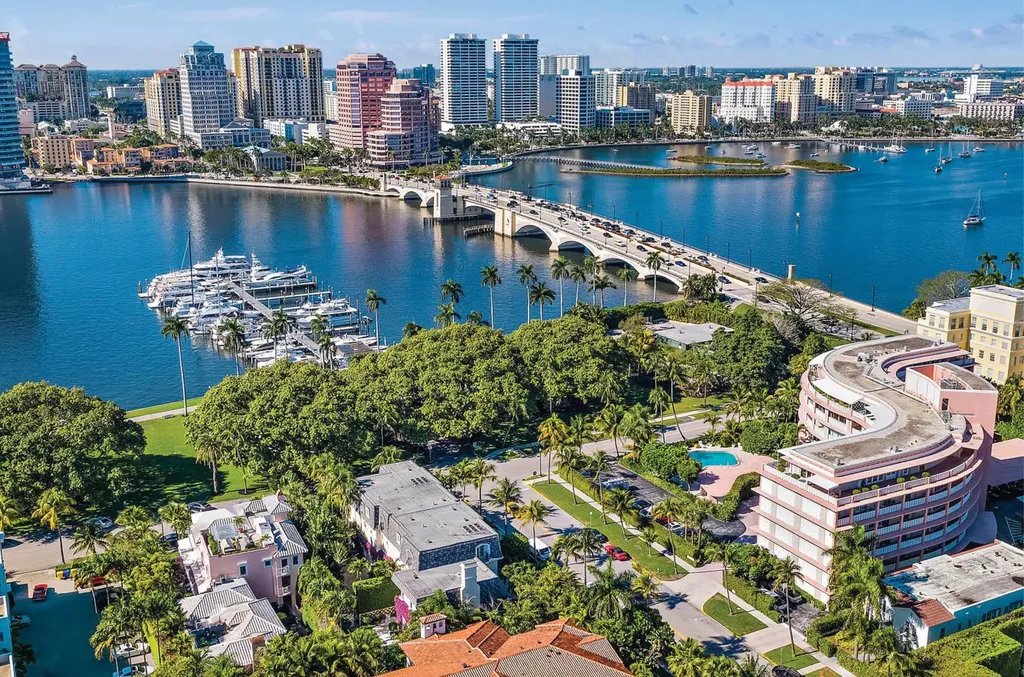 2339 Treasure Isle Drive Palm Beach Gardens FL 33410