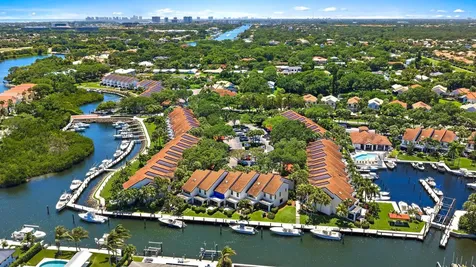 2339 Treasure Isle Drive Palm Beach Gardens FL 33410