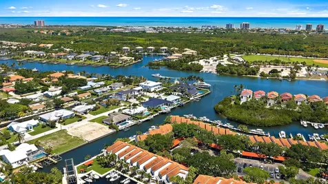 2339 Treasure Isle Drive Palm Beach Gardens FL 33410