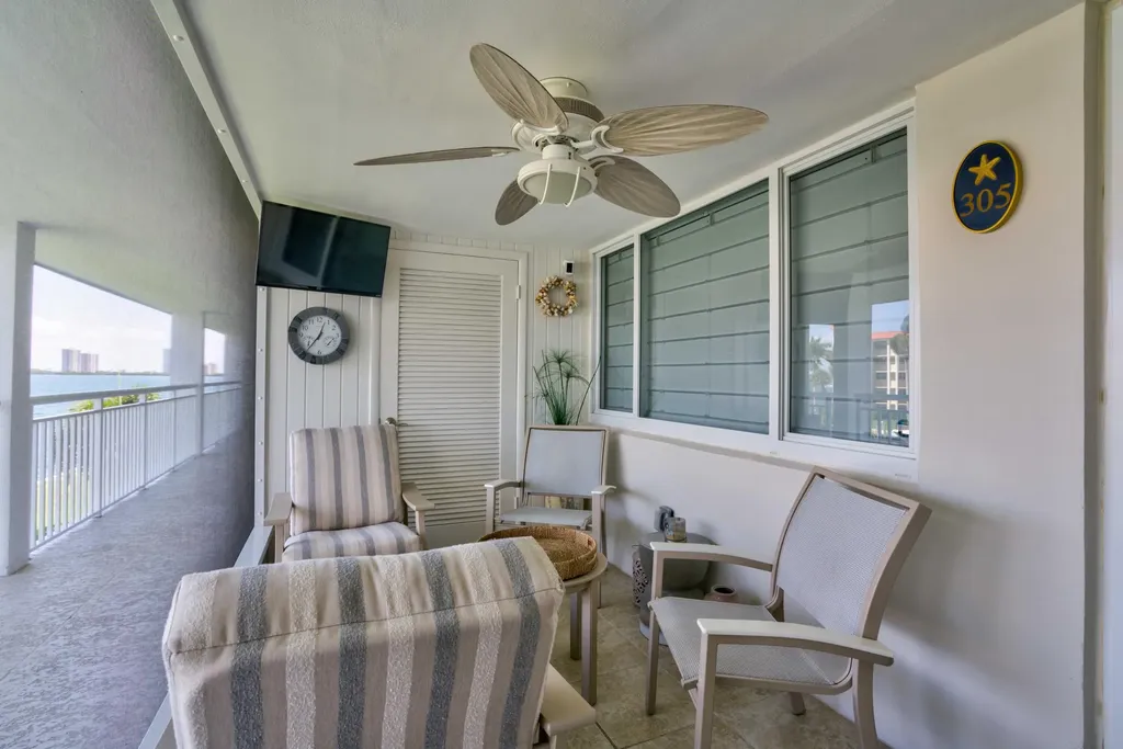 111 Shore Court North Palm Beach FL 33408