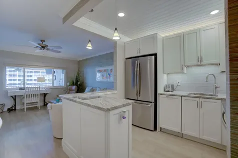 111 Shore Court North Palm Beach FL 33408