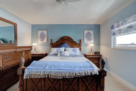 111 Shore Court North Palm Beach FL 33408
