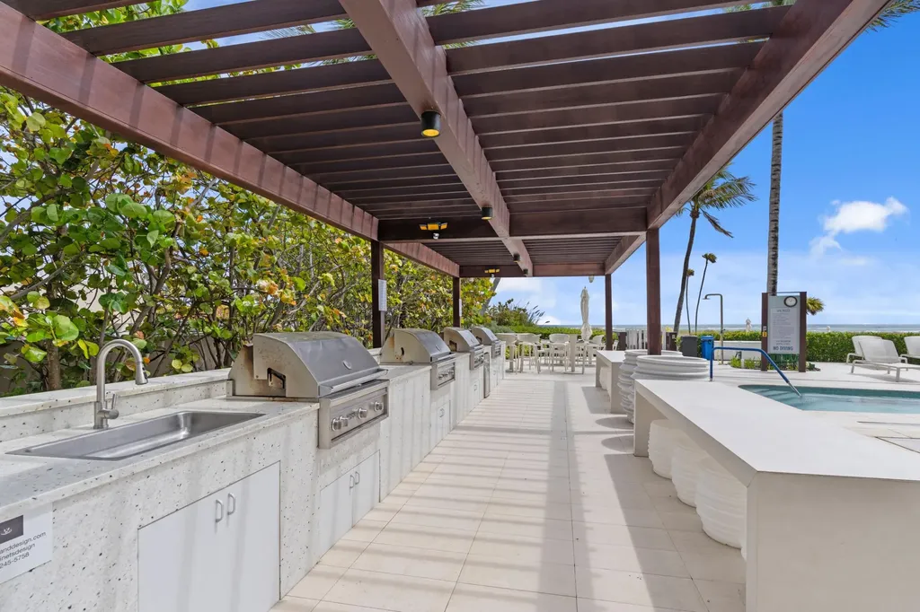 730 N Ocean Boulevard Pompano Beach FL 33062