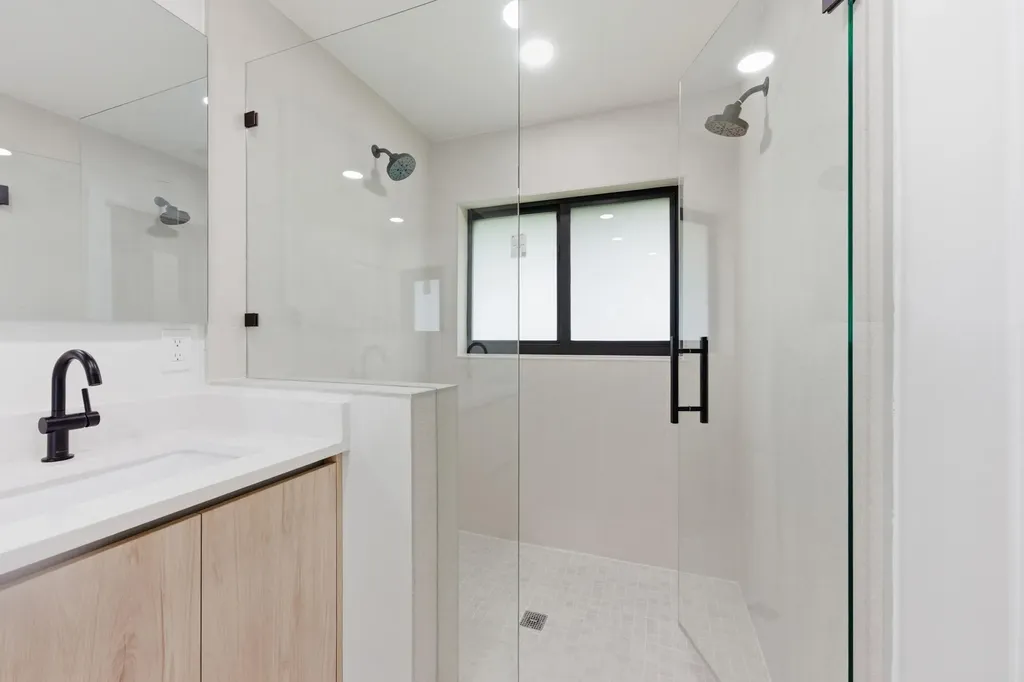 1533 NW 111th Avenue Coral Springs FL 33071