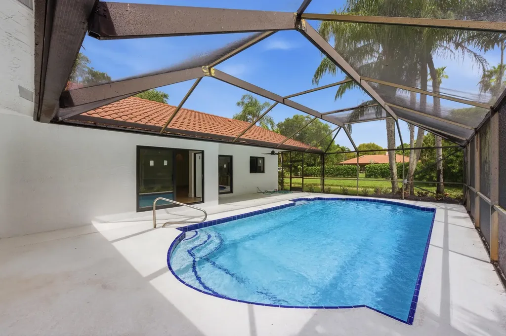 1533 NW 111th Avenue Coral Springs FL 33071