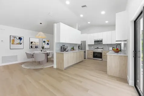 1533 NW 111th Avenue Coral Springs FL 33071