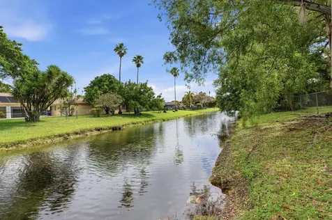1533 NW 111th Avenue Coral Springs FL 33071