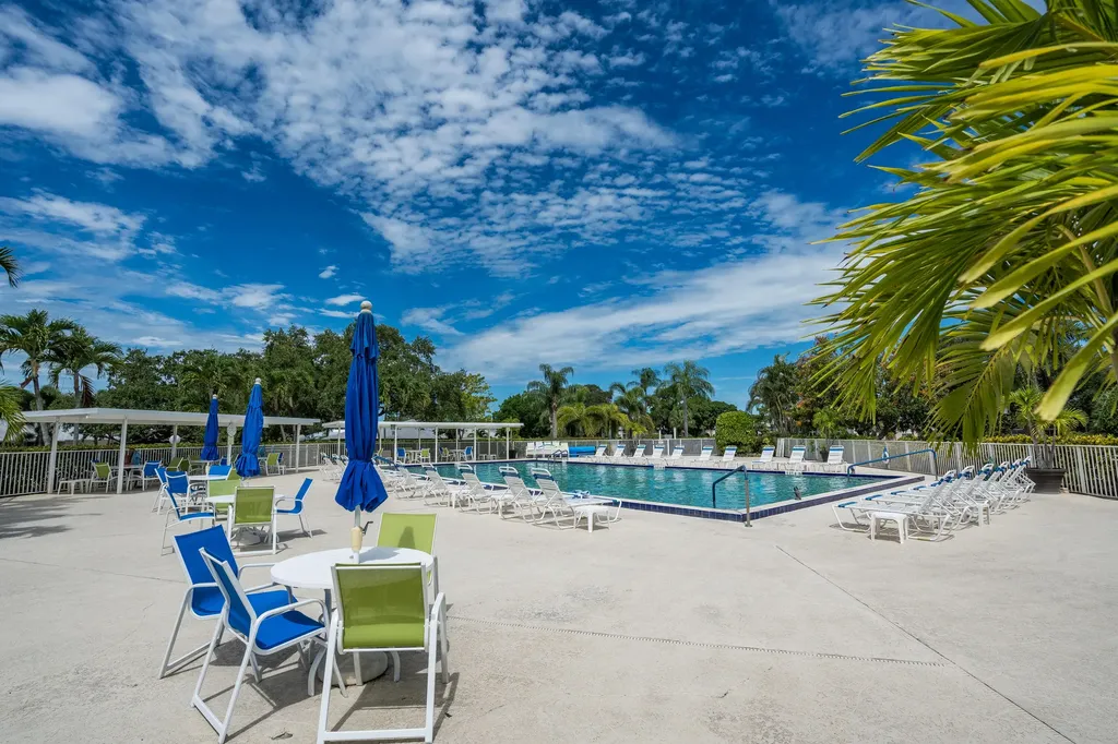18327 SE Par Lane Jupiter FL 33469