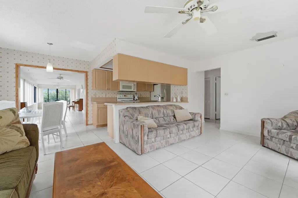 18327 SE Par Lane Jupiter FL 33469