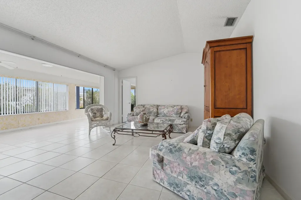 18327 SE Par Lane Jupiter FL 33469
