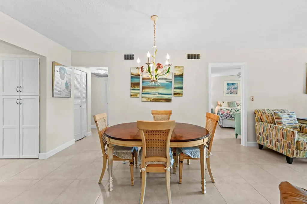 5540 N Ocean Boulevard Ocean Ridge FL 33435