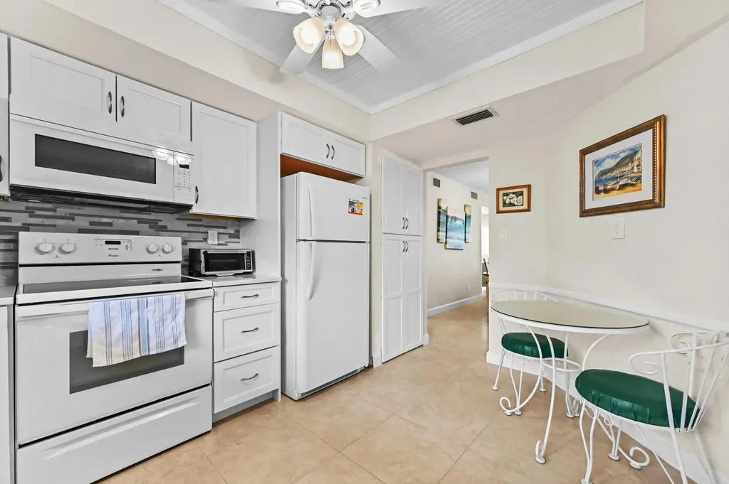 5540 N Ocean Boulevard Ocean Ridge FL 33435
