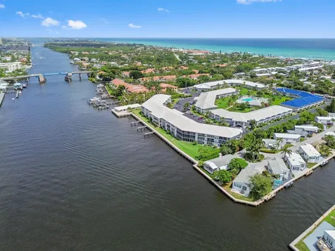 5540 N Ocean Boulevard Ocean Ridge FL 33435