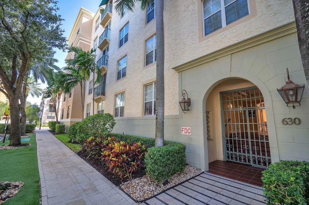 630 S Sapodilla Avenue West Palm Beach FL 33401