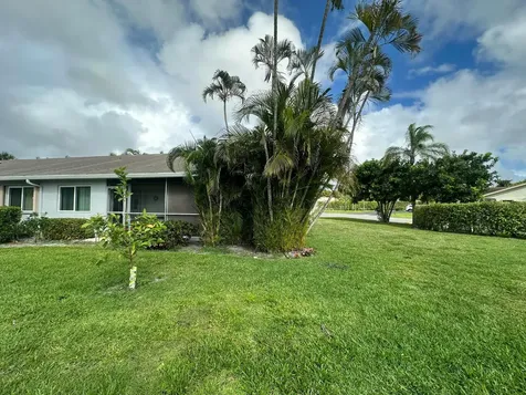 744 Lago Road Delray Beach FL 33445