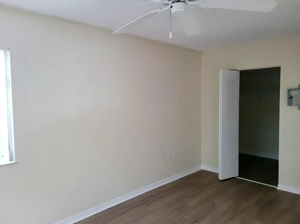 4195 N Haverhill Road West Palm Beach FL 33417