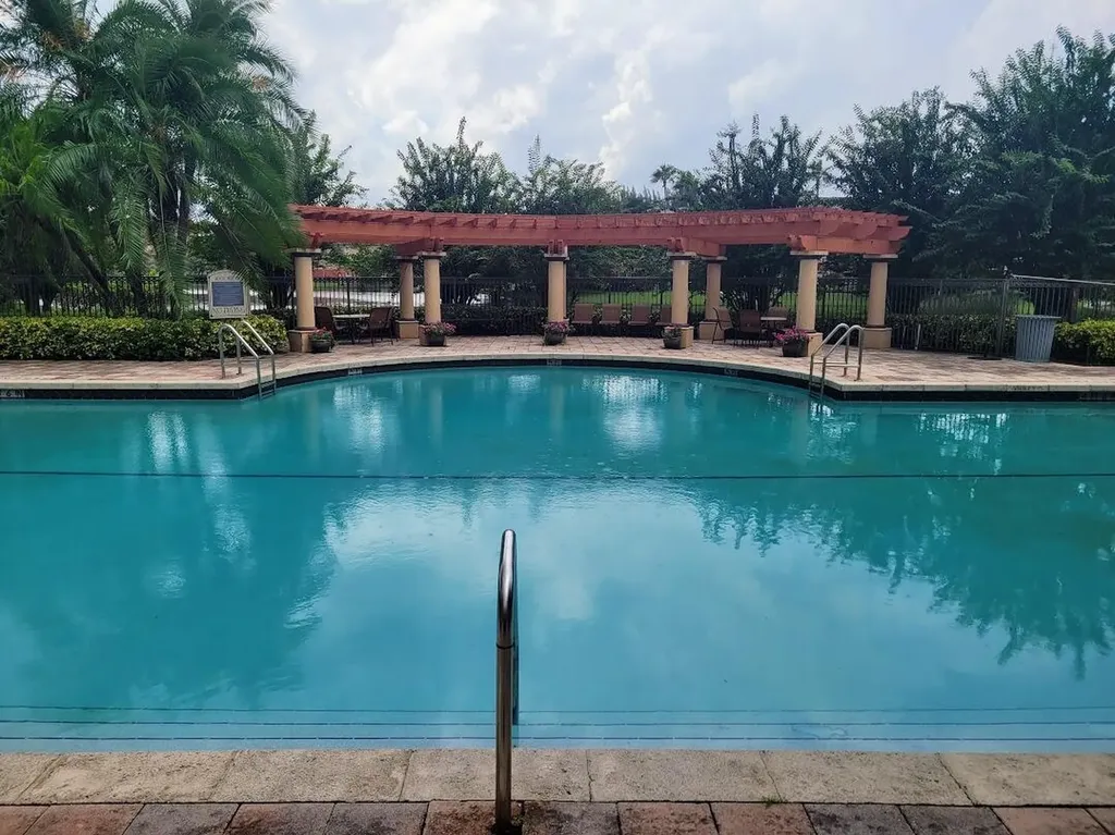 4195 N Haverhill Road West Palm Beach FL 33417