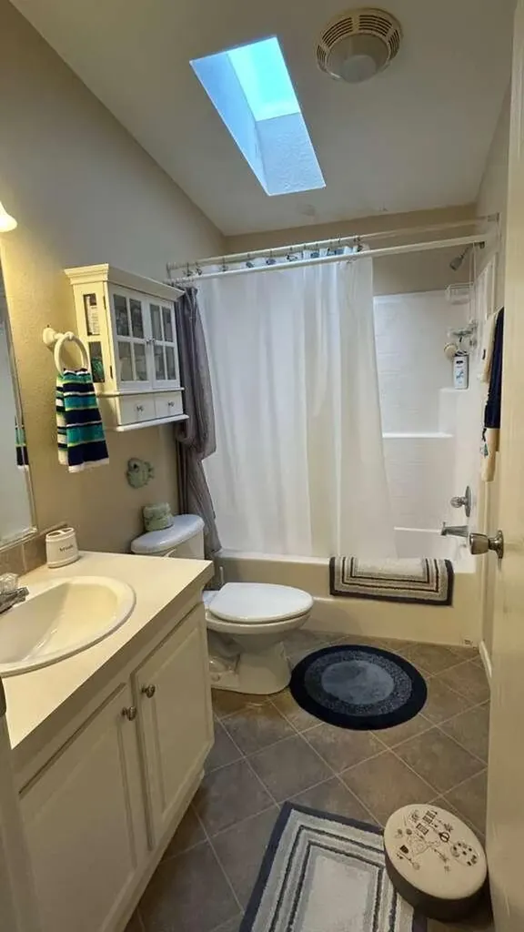 2 S 4 Seasons Road Palm Beach Gardens FL 33410