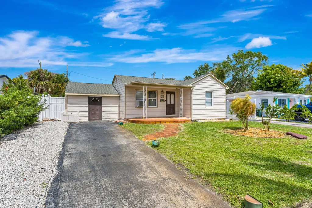 505 Foresteria Drive Lake Park FL 33403