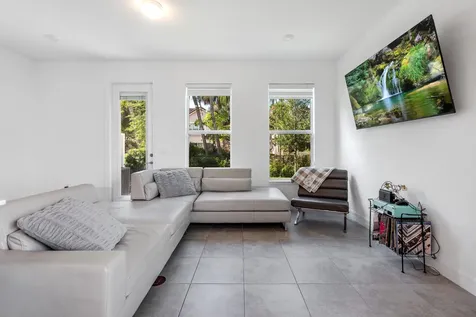 6082 Carre Way Greenacres FL 33415