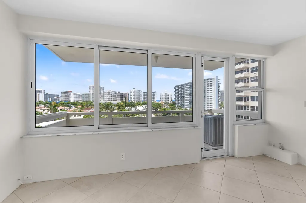 3200 NE 36th Street E Fort Lauderdale FL 33308