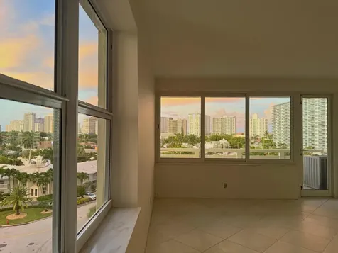 3200 NE 36th Street E Fort Lauderdale FL 33308