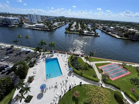 3200 NE 36th Street E Fort Lauderdale FL 33308