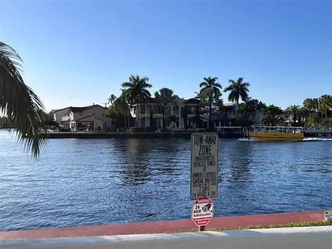 3200 NE 36th Street E Fort Lauderdale FL 33308