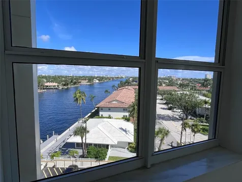 3200 NE 36th Street E Fort Lauderdale FL 33308