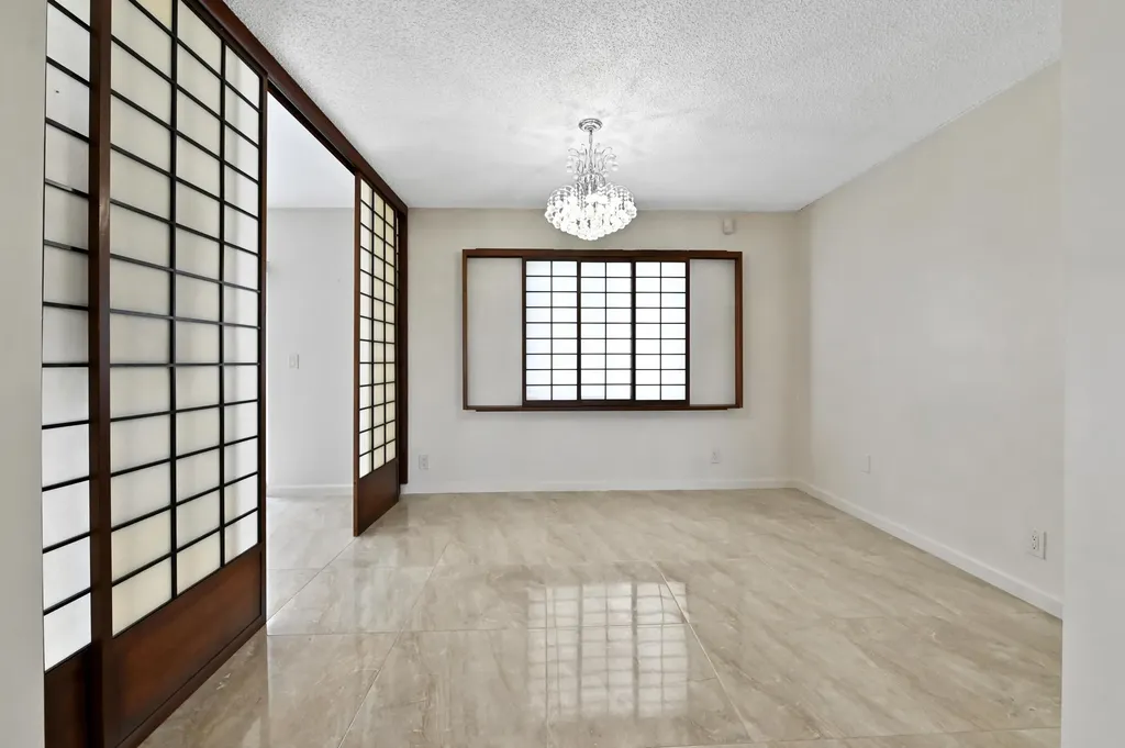 2012 SW 17th Avenue Boynton Beach FL 33426
