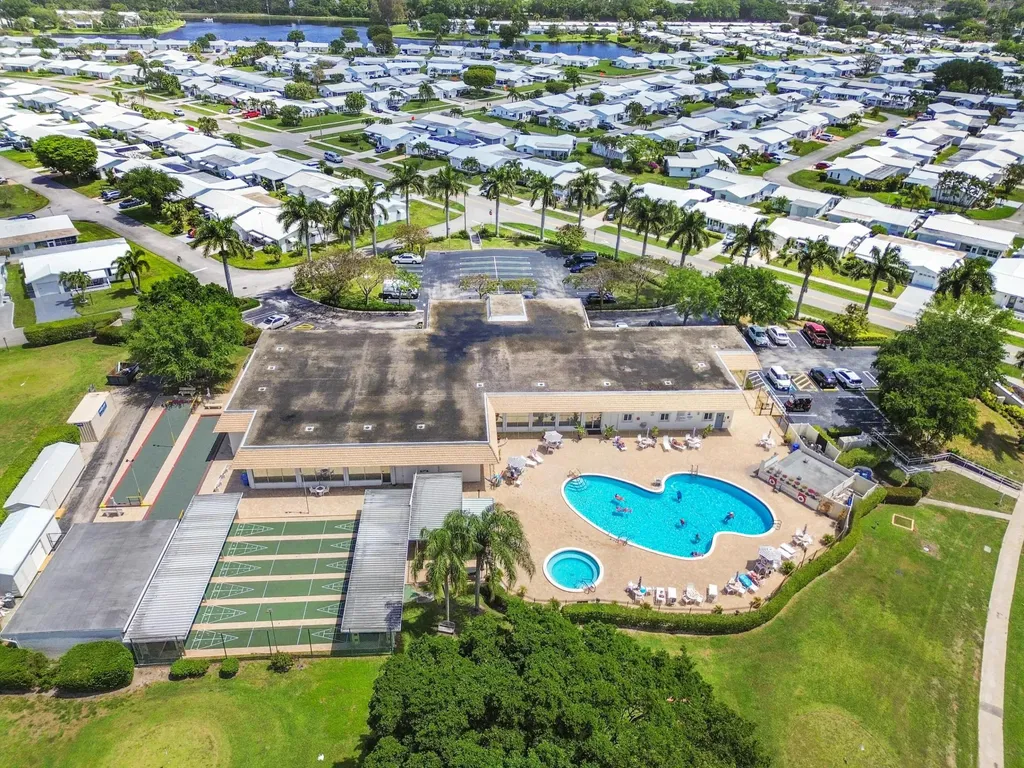2012 SW 17th Avenue Boynton Beach FL 33426