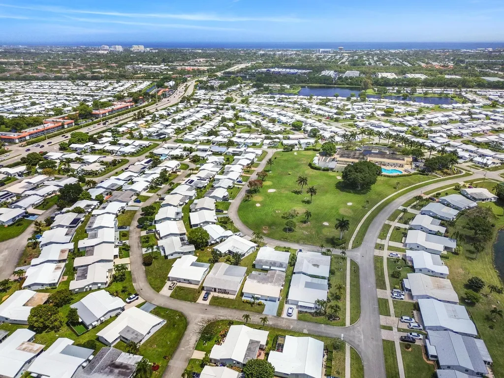 2012 SW 17th Avenue Boynton Beach FL 33426