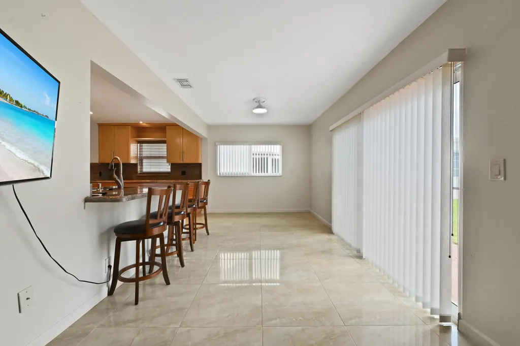 2012 SW 17th Avenue Boynton Beach FL 33426