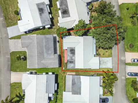 2012 SW 17th Avenue Boynton Beach FL 33426