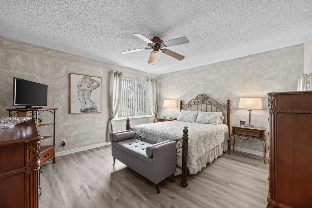 12196 Sag Harbor Court Wellington FL 33414
