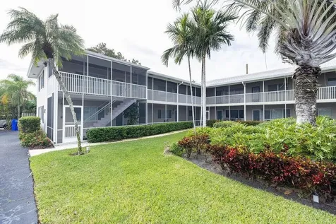 426 NE 7th Avenue Delray Beach FL 33483