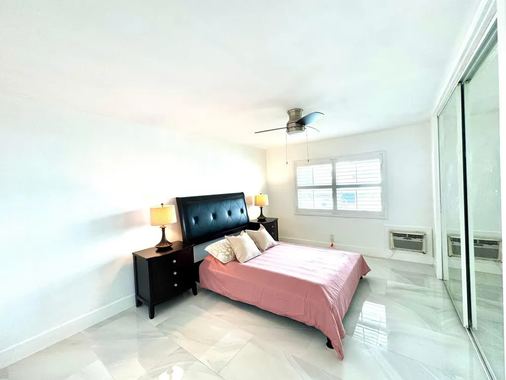 2841 NE 32nd Street Fort Lauderdale FL 33306